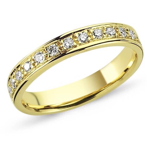 String 14 carat gold ring with 25 pcs 0,01 carat diamonds 